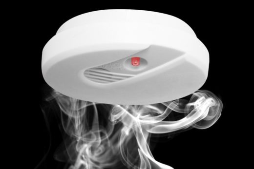 Smart Smoke Detectors That Guide Your Children to Safety